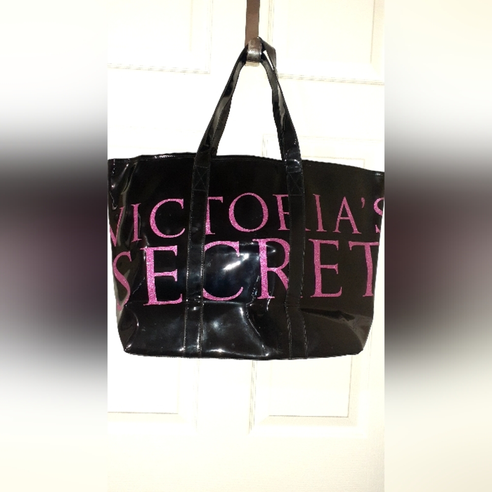 Victoria's Secret Black and Pink Tote Bag